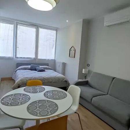 Careggi Top House 3 * Florence
